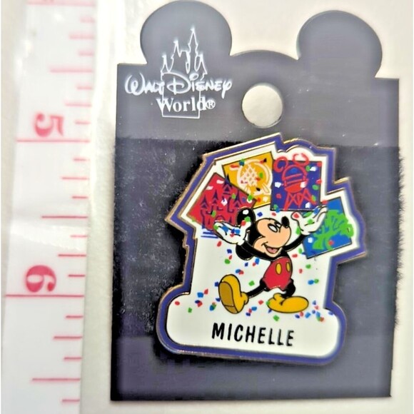 Walt Disney Worlds Name (Michelle) Pin with Mickey Juggling the Magic at Disney - Picture 6 of 8